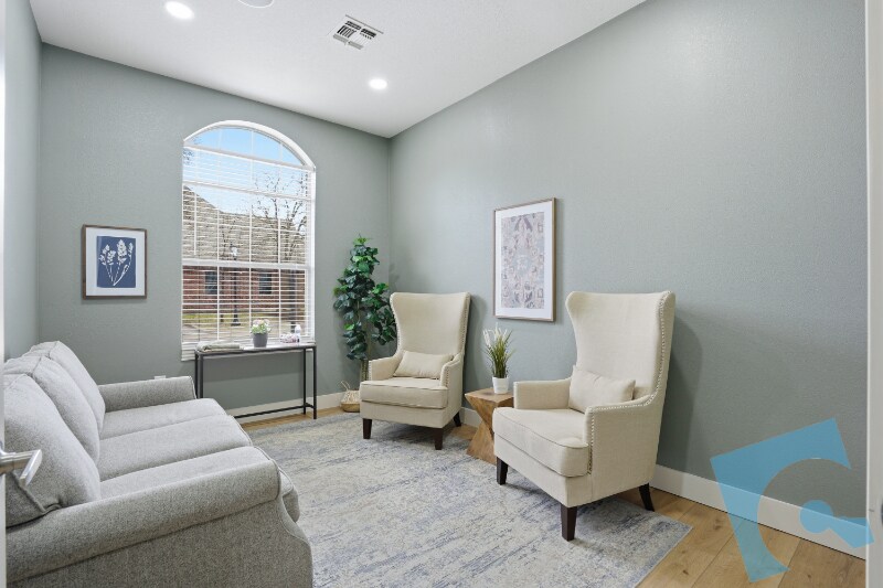 More Photos Of 7956 Davis Blvd, North Richland Hills Medical For Sale
