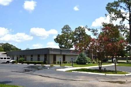 More Photos Of 5105 Bowden Rd, Jacksonville Loft Creative Space For Lease