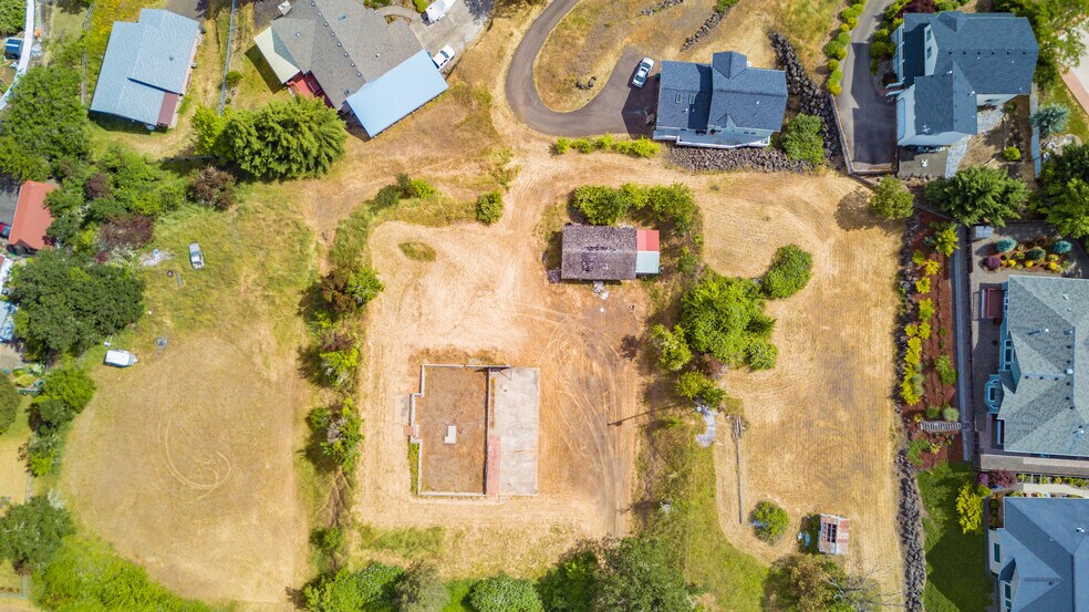 More Photos Of 2240 NW Merle Ave, Roseburg Land For Sale
