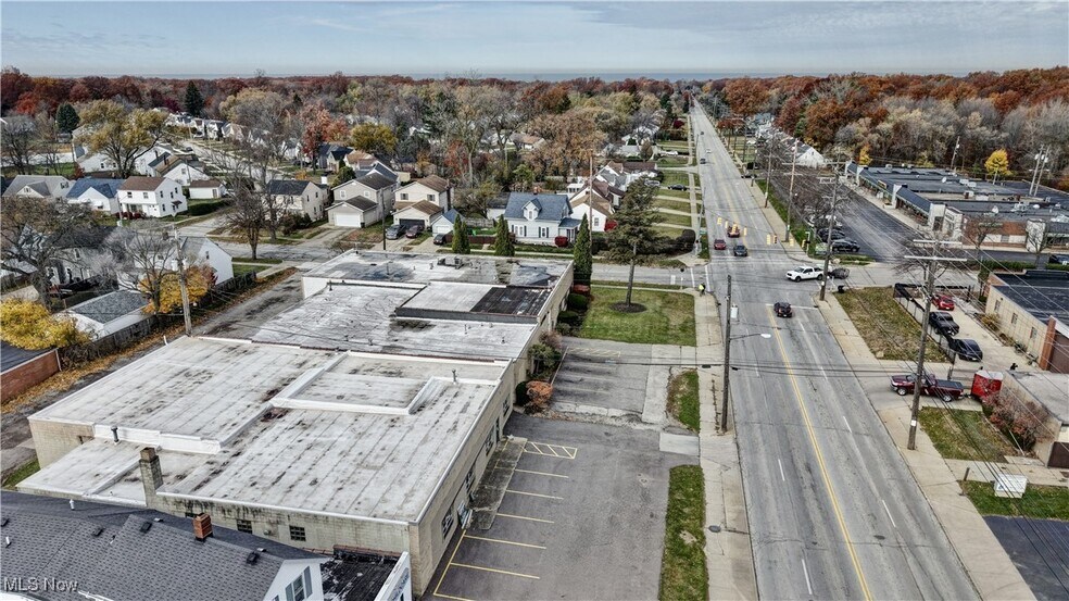 More Photos Of 422 S Green Rd, South Euclid Warehouse For Sale