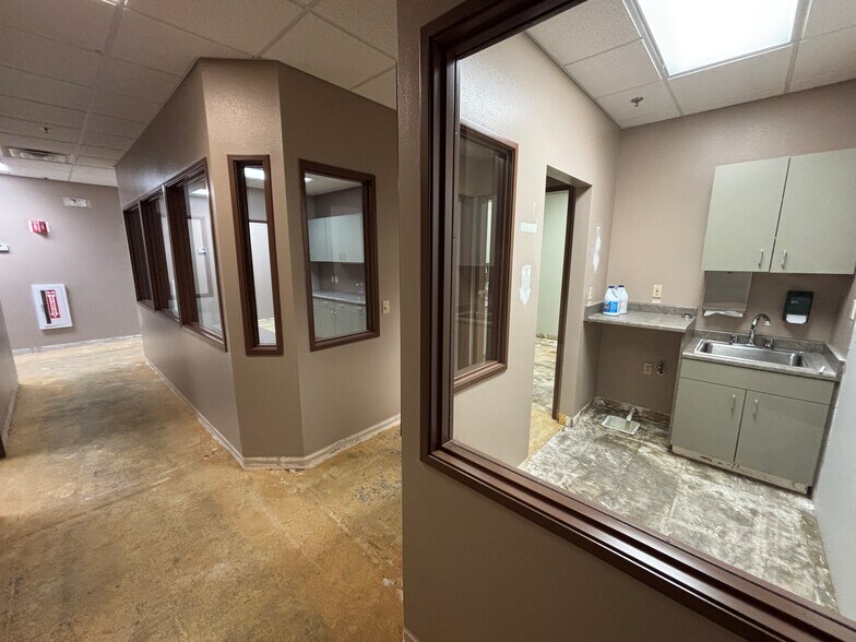 More Photos Of 450 S Willard St, Cottonwood Medical For Lease