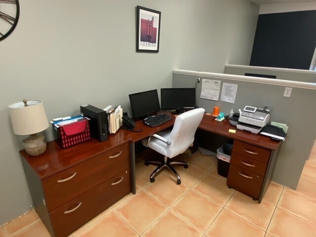 More Photos Of 3307 Northlake Blvd, Palm Beach Gardens Office For Sale