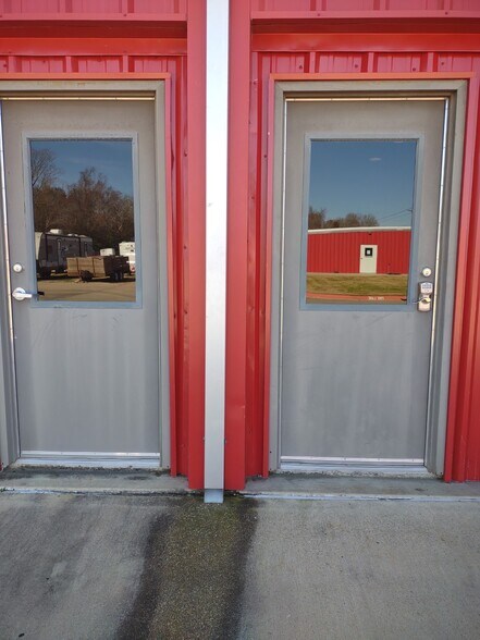 More Photos Of 15745 FM 2154, College Station Self Storage For Lease