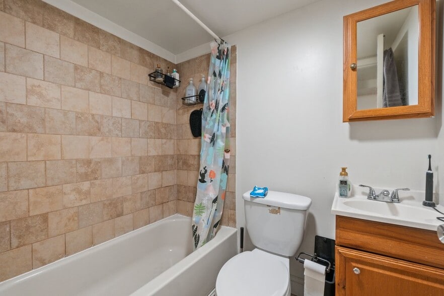 More Photos Of 217 E Preston St, Baltimore Apartments For Sale