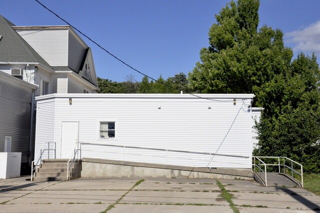 More Photos Of 208 N Park St, Streator Storefront Retail Residential For Sale