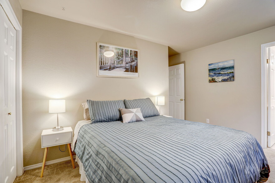 More Photos Of 403 E Thomas St, Seattle Multifamily For Sale