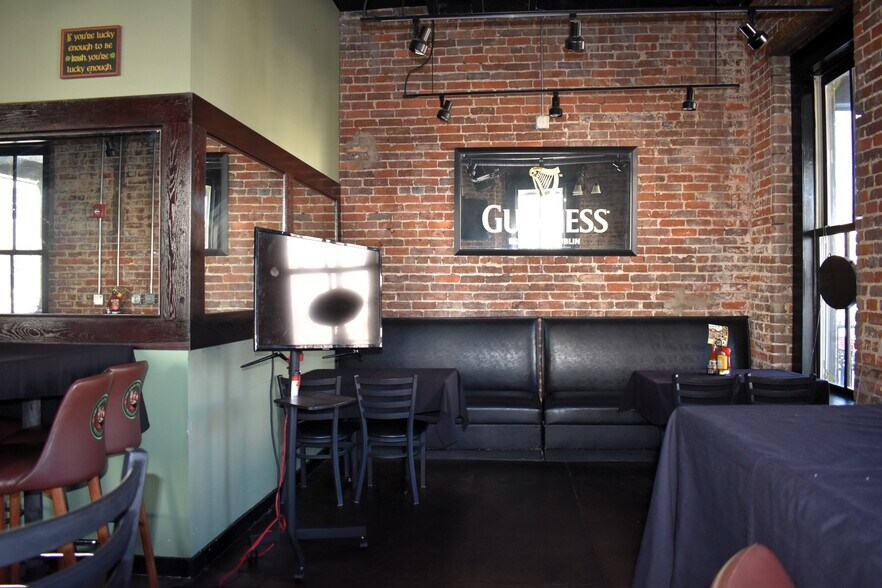 More Photos Of 78 Dexter Ave, Montgomery Restaurant For Sale