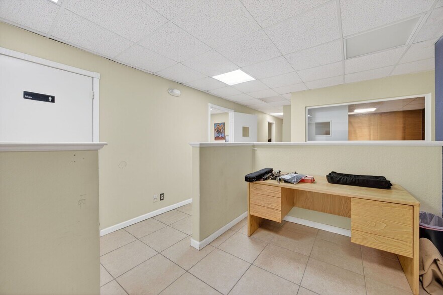 More Photos Of 16155 SW 117th Ave, Miami Light Distribution For Sale