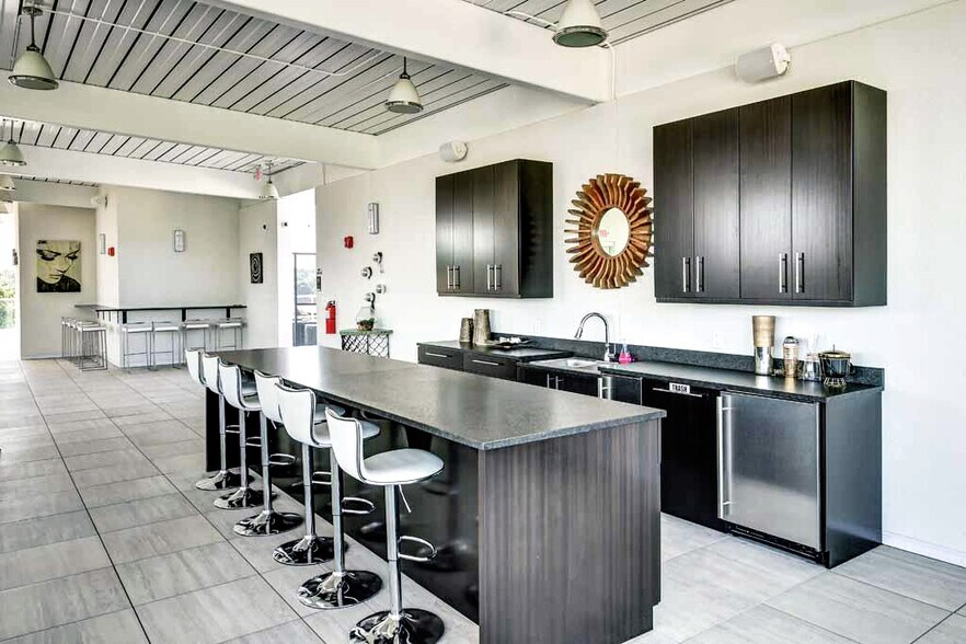 More Photos Of 746 Willoughby Way NE, Atlanta Loft Creative Space For Lease