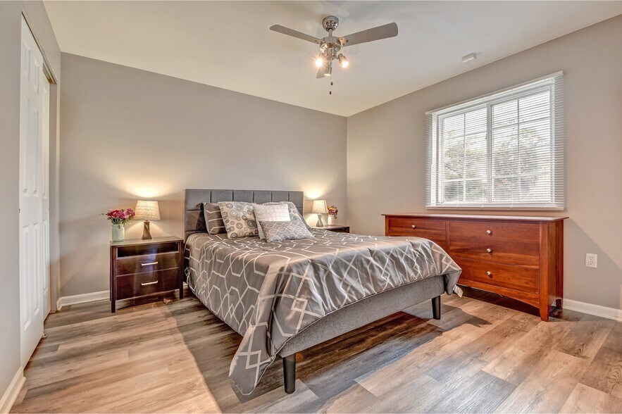 More Photos Of 3607-3645 Orchard Dr, Hammond Apartments For Sale