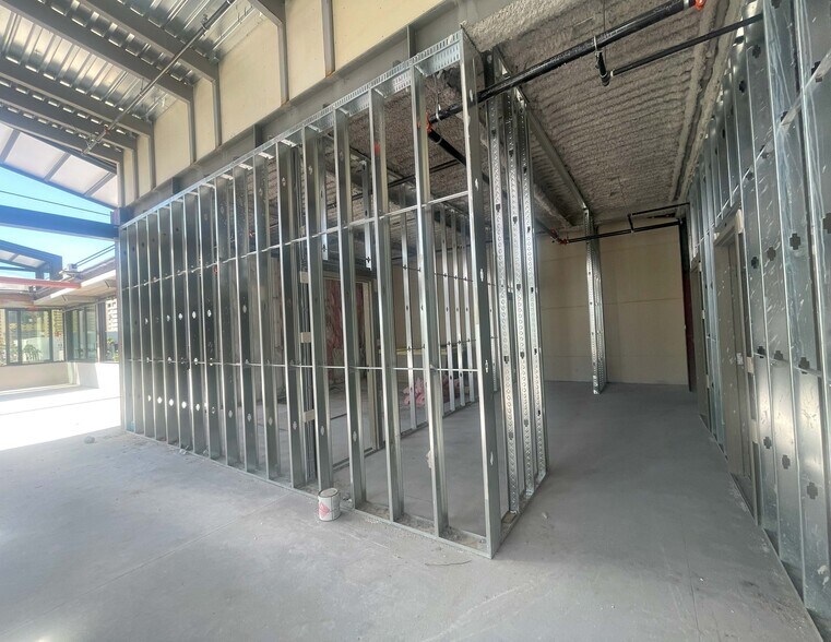 More Photos Of 201 S Las Vegas Blvd, Las Vegas Office For Lease