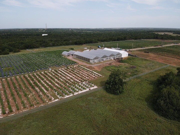 More Photos Of 6650 E Post Oak Rd, Noble Manufacturing For Sale