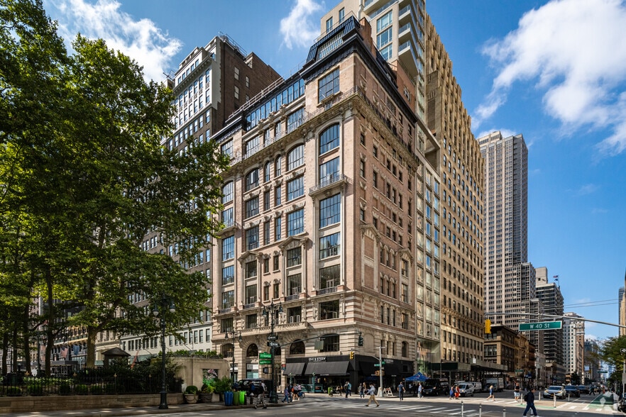 Primary Photo Of 80 W 40th St, New York Office For Lease