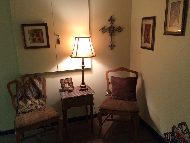 More Photos Of 1018 Bethlehem Pike, Spring House Unknown For Lease