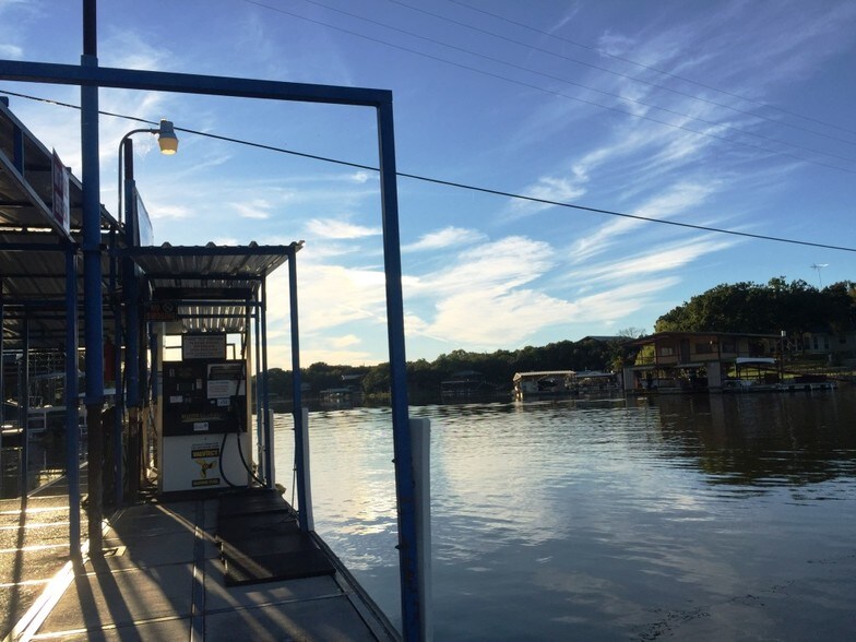 More Photos Of 180 Private Road 1735, Chico Marina For Sale