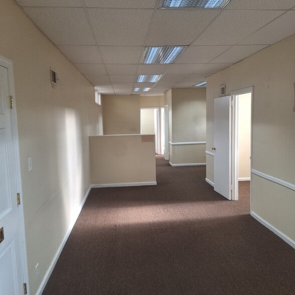 More Photos Of 1755 Deer Park Ave, Deer Park Medical For Lease