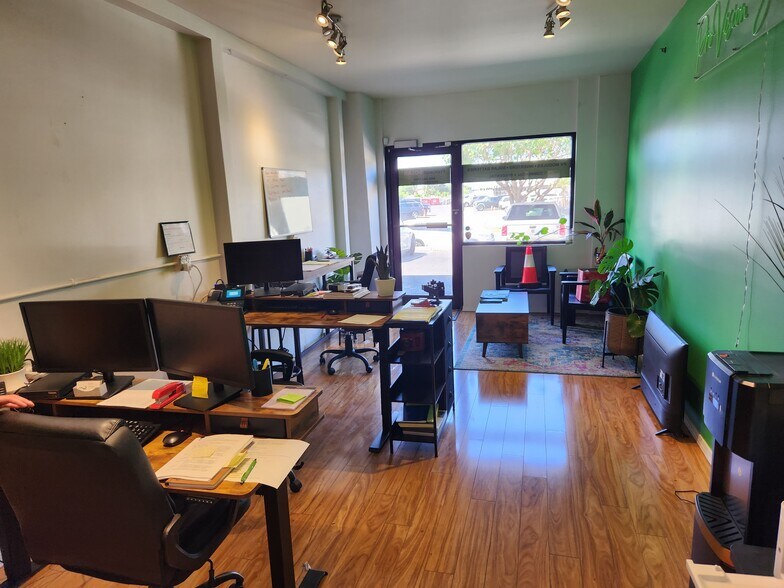 More Photos Of 401 Hookahi St, Wailuku Warehouse For Sale