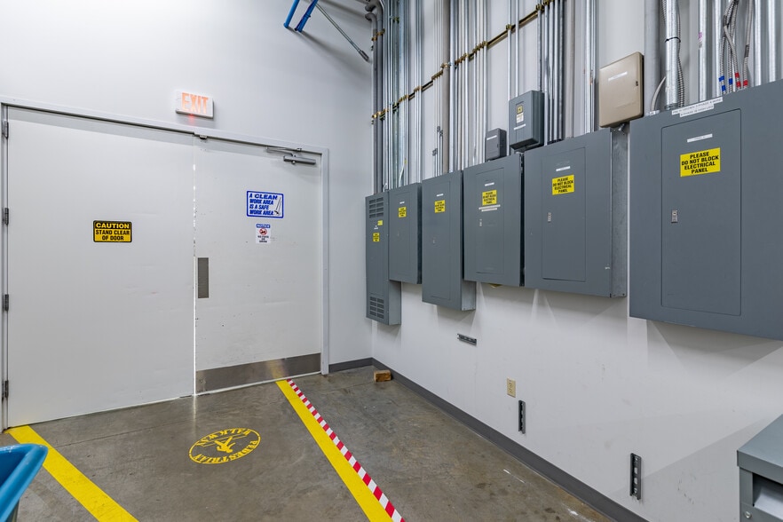 More Photos Of 1745 Eaton Ave, Bethlehem Manufacturing For Sale