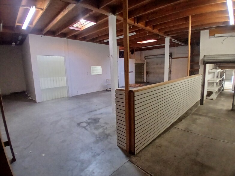 More Photos Of 1595 W Foothill Blvd, Upland Freestanding For Lease