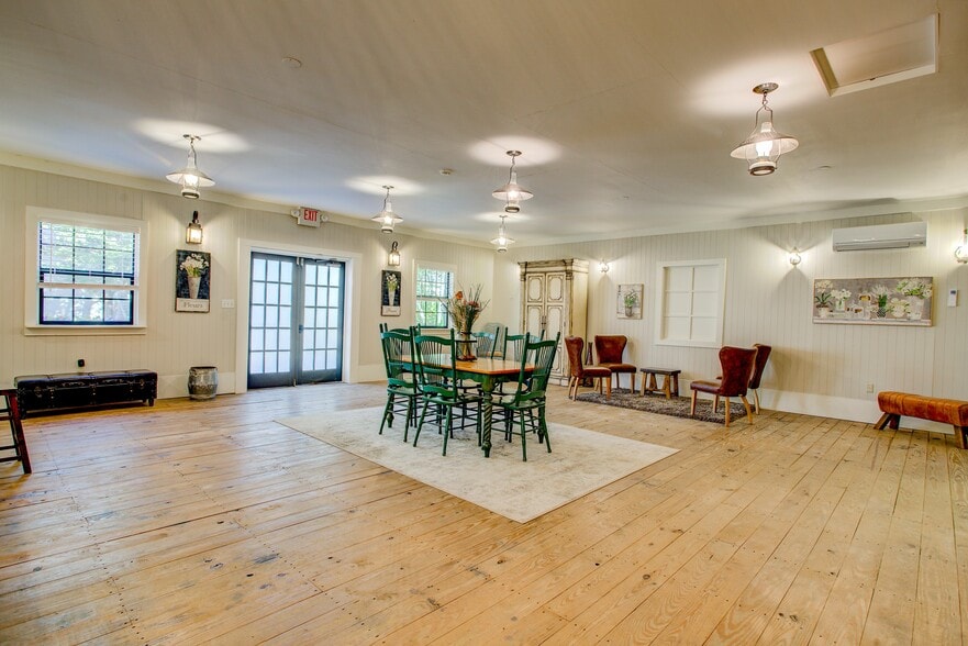 More Photos Of 259 San Marco Ave, Saint Augustine Specialty For Sale