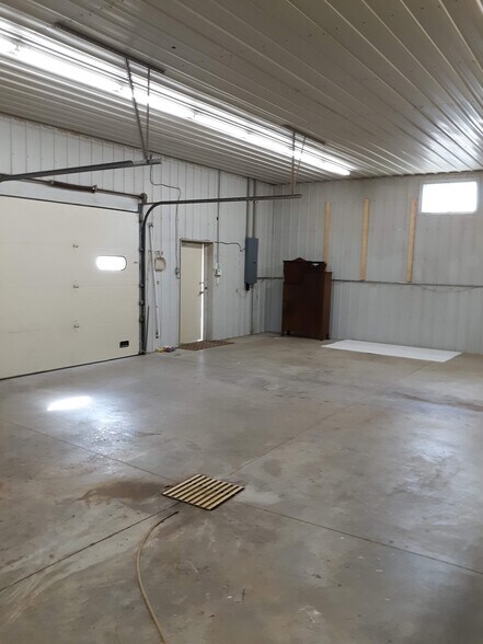 More Photos Of 589 Lake Shady Ave N, Oronoco Daycare Center For Lease