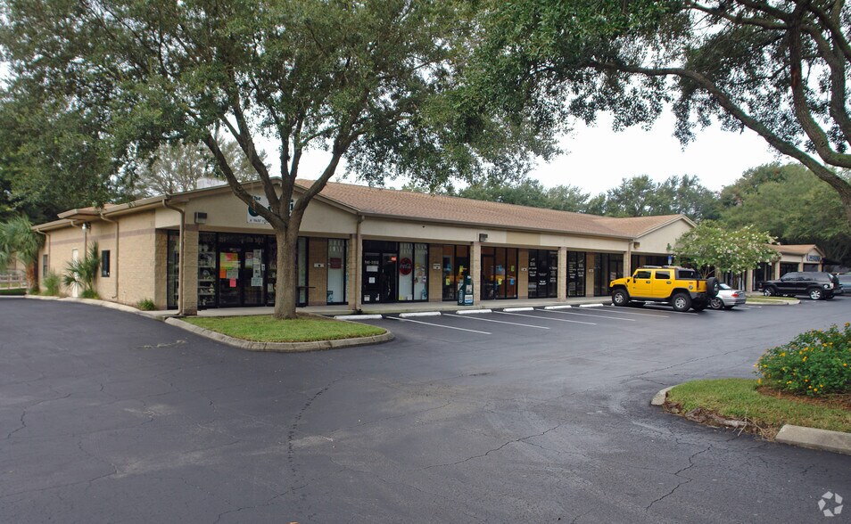 More Photos Of 4920 Newkirk Dr, Tampa Unknown For Lease