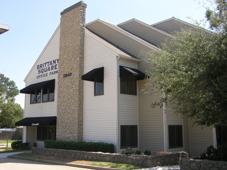 More Photos Of 2840 E 51st St, Tulsa Medical For Lease