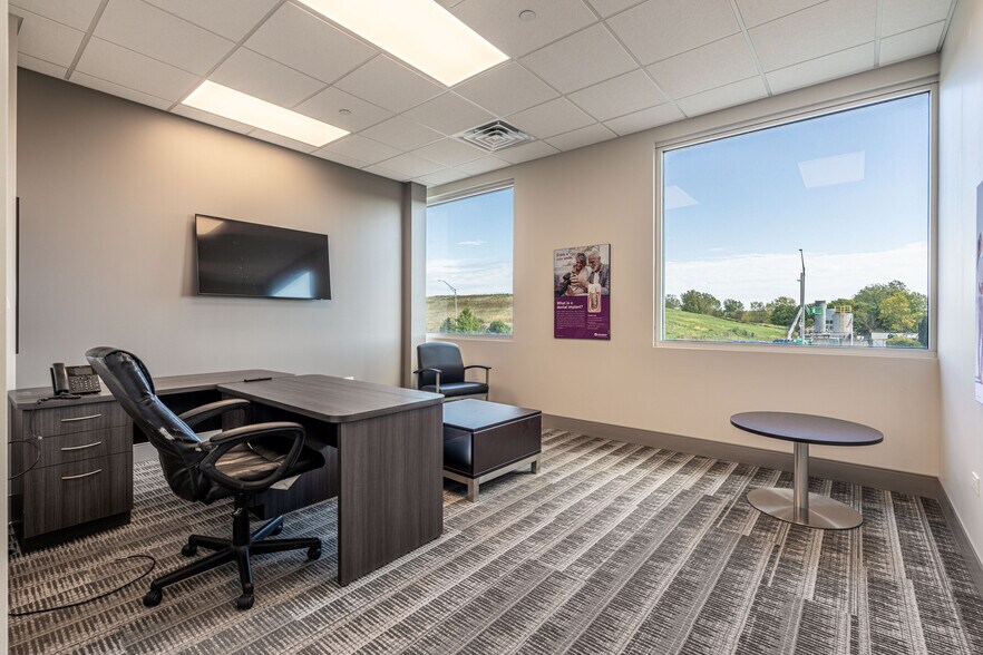 More Photos Of 10120 Calumet Ave, Munster Medical For Lease