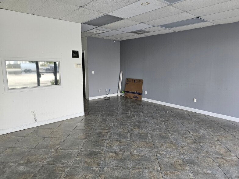 More Photos Of 2001 NW 15th Ave, Pompano Beach Warehouse For Lease