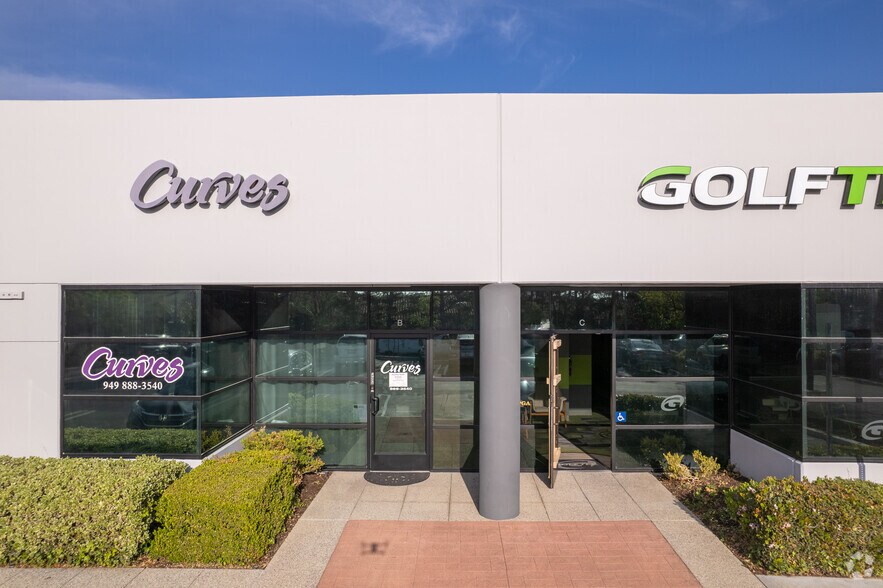 More Photos Of 29821 Aventura, Rancho Santa Margarita Storefront For Lease