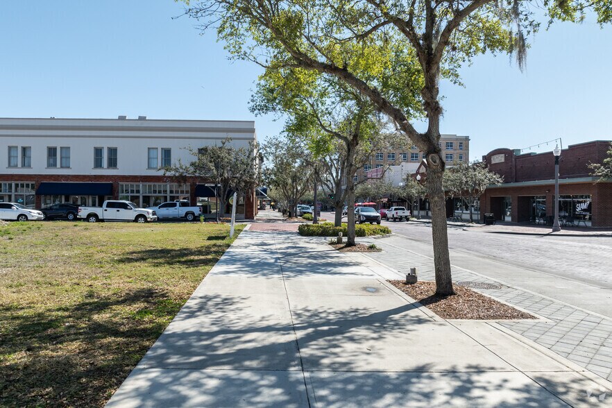 More Photos Of 200 W 1st St, Sanford Land For Sale