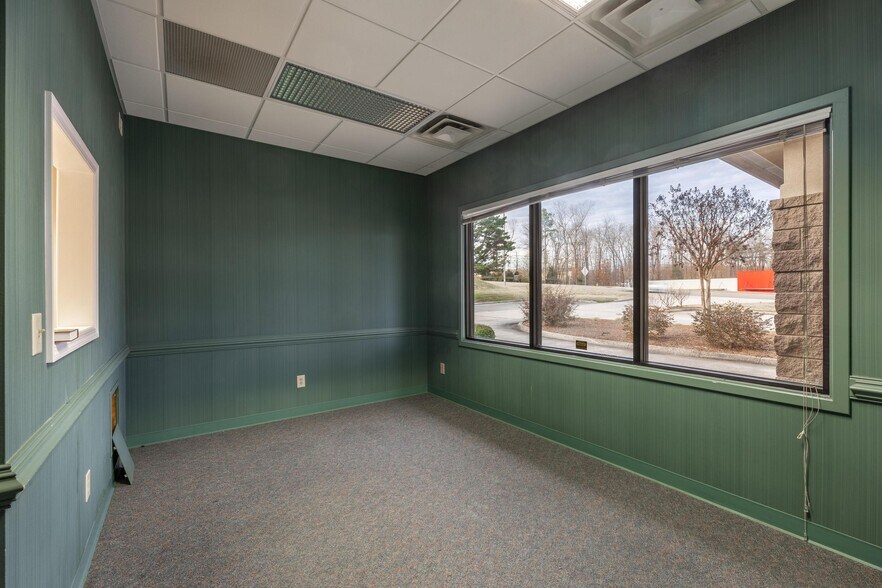 More Photos Of 1494 Stuart Rd NE, Cleveland Medical For Lease