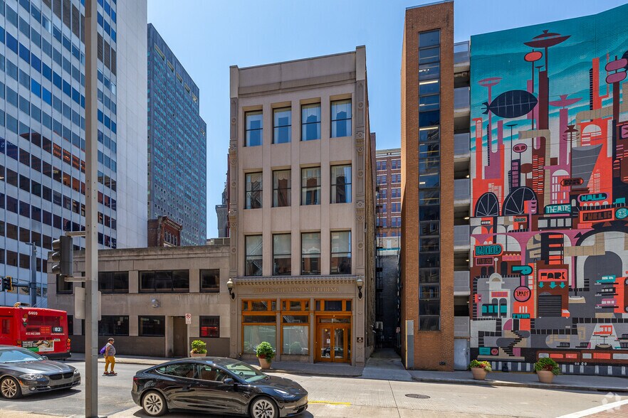 More Photos Of 308 Seventh Ave, Pittsburgh Office For Lease