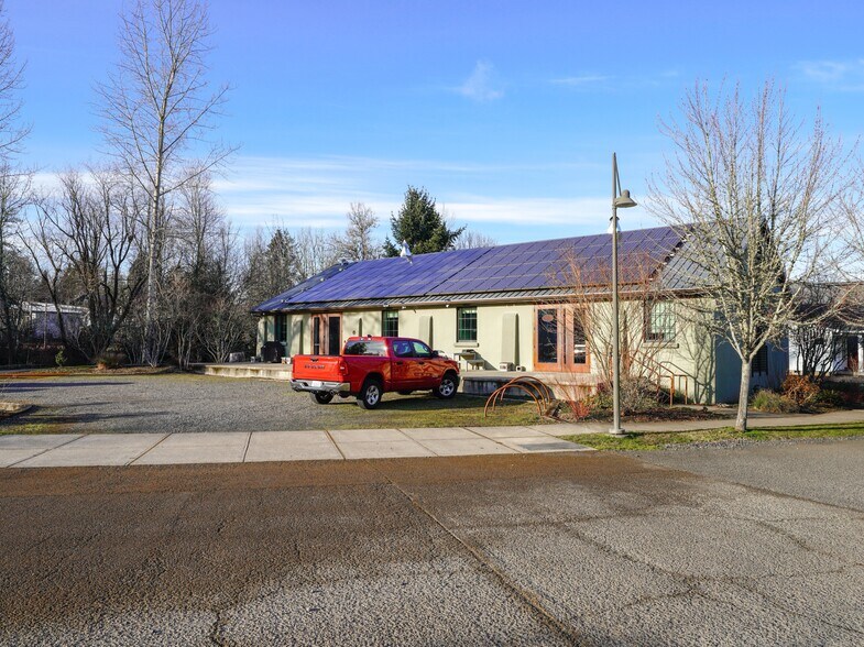 More Photos Of 2010 Audubon Ave, Salem Land For Sale