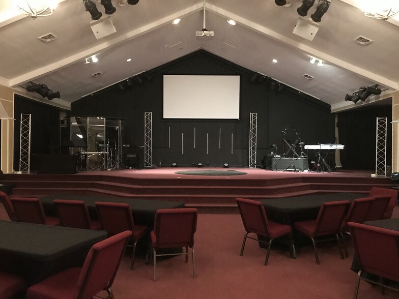 More Photos Of 447 Noble Rd, Christiana Religious Facility For Sale