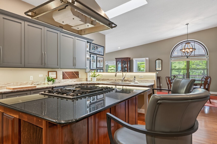 More Photos Of 1661 Turner Spur Rd, Fancy Gap Healthcare For Sale