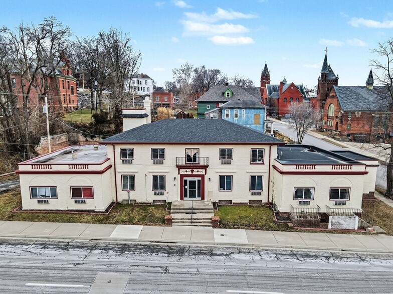 More Photos Of 1302 Faraon St, Saint Joseph Office For Sale