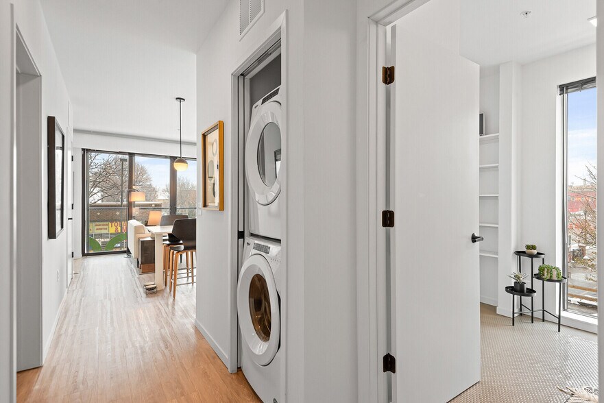 More Photos Of 2640 Nicollet Ave, Minneapolis Apartments For Sale
