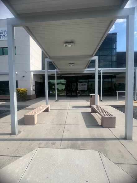 More Photos Of 250 Avenue K SW, Winter Haven Medical For Lease