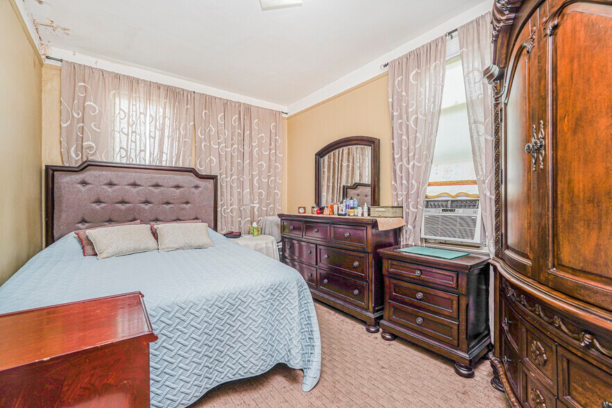 More Photos Of 237 Bay Ridge Pky, Brooklyn Apartments For Sale