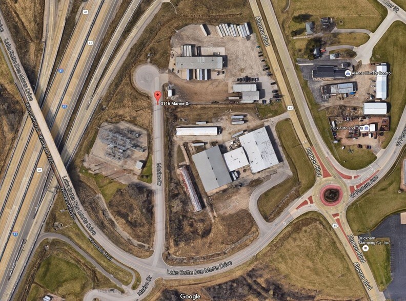 More Photos Of 3116 Marine Dr, Oshkosh Truck Terminal For Sale