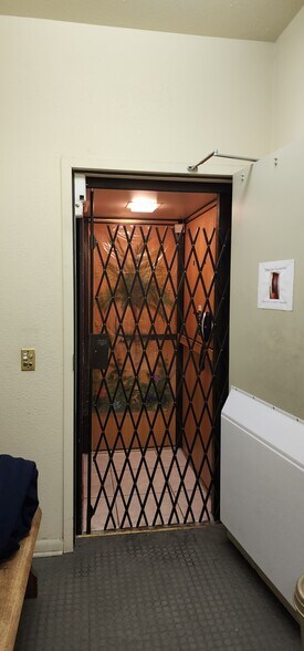 More Photos Of 15 E Iowa Ave, Denver Storefront For Sale