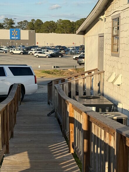 More Photos Of 313 HWY 84 hwy, Cairo Flex For Sale