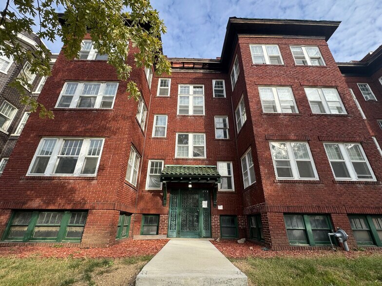 More Photos Of , Springfield Multifamily For Sale