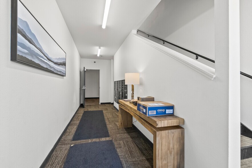 More Photos Of 120 & 124 W Hatting St, Luverne Apartments For Sale