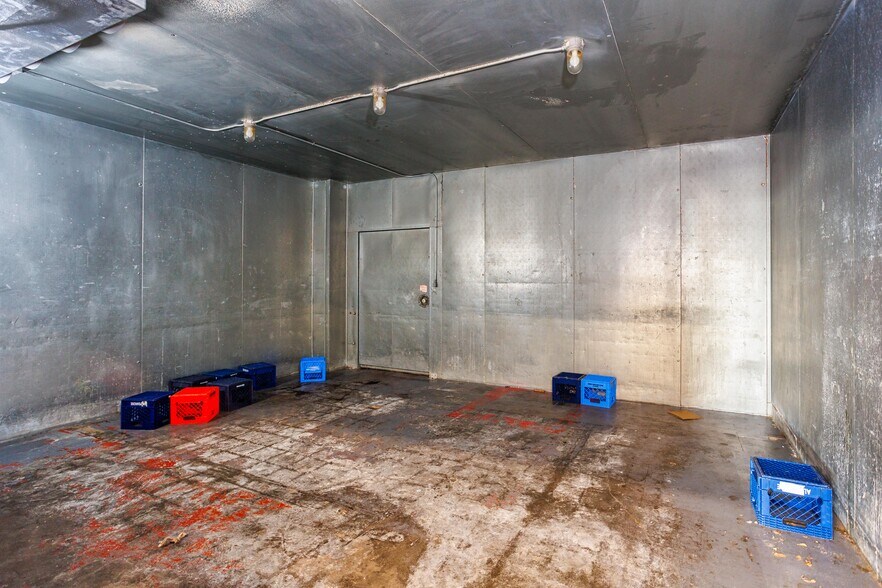 More Photos Of 4636 NE 42nd Ave, Portland Freestanding For Lease