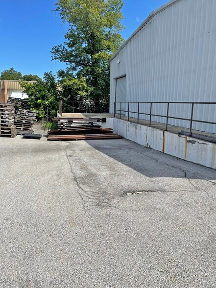 More Photos Of , Laurel Unknown For Sale