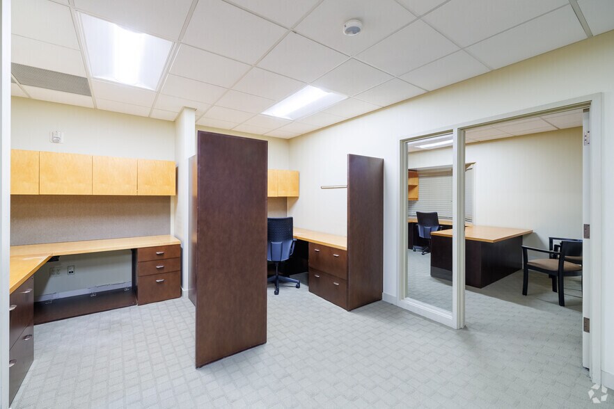 More Photos Of 1416 112th Ave NE, Bellevue Office For Lease