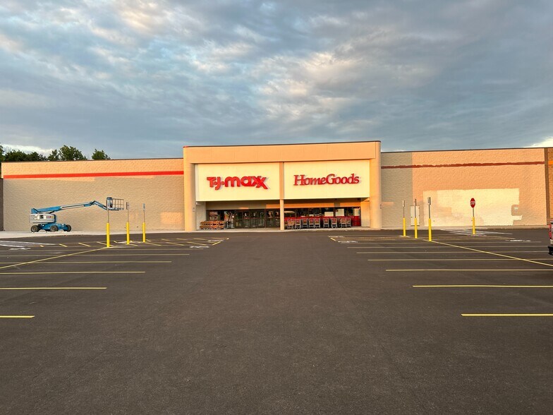Primary Photo Of 3225 State Route 364, Canandaigua Unknown For Lease