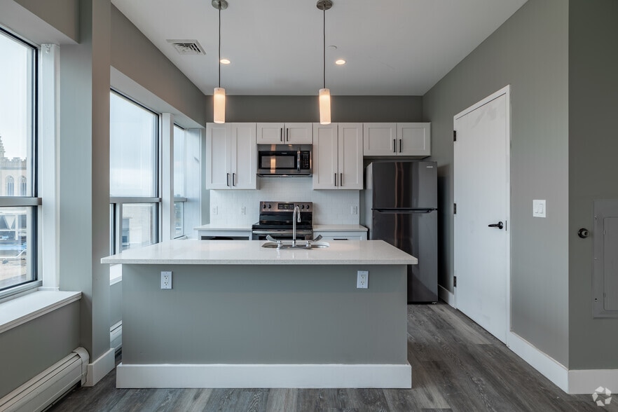 More Photos Of 2901 Euclid Ave, Cleveland Apartments For Sale